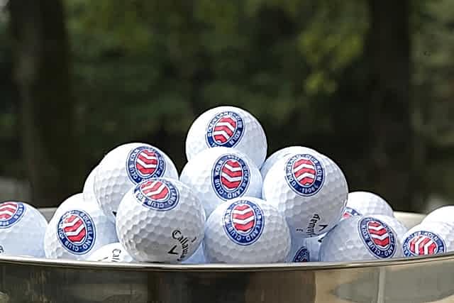 Golfclub & Landclub Köln - Auf dem Golfplatz, Golfbälle